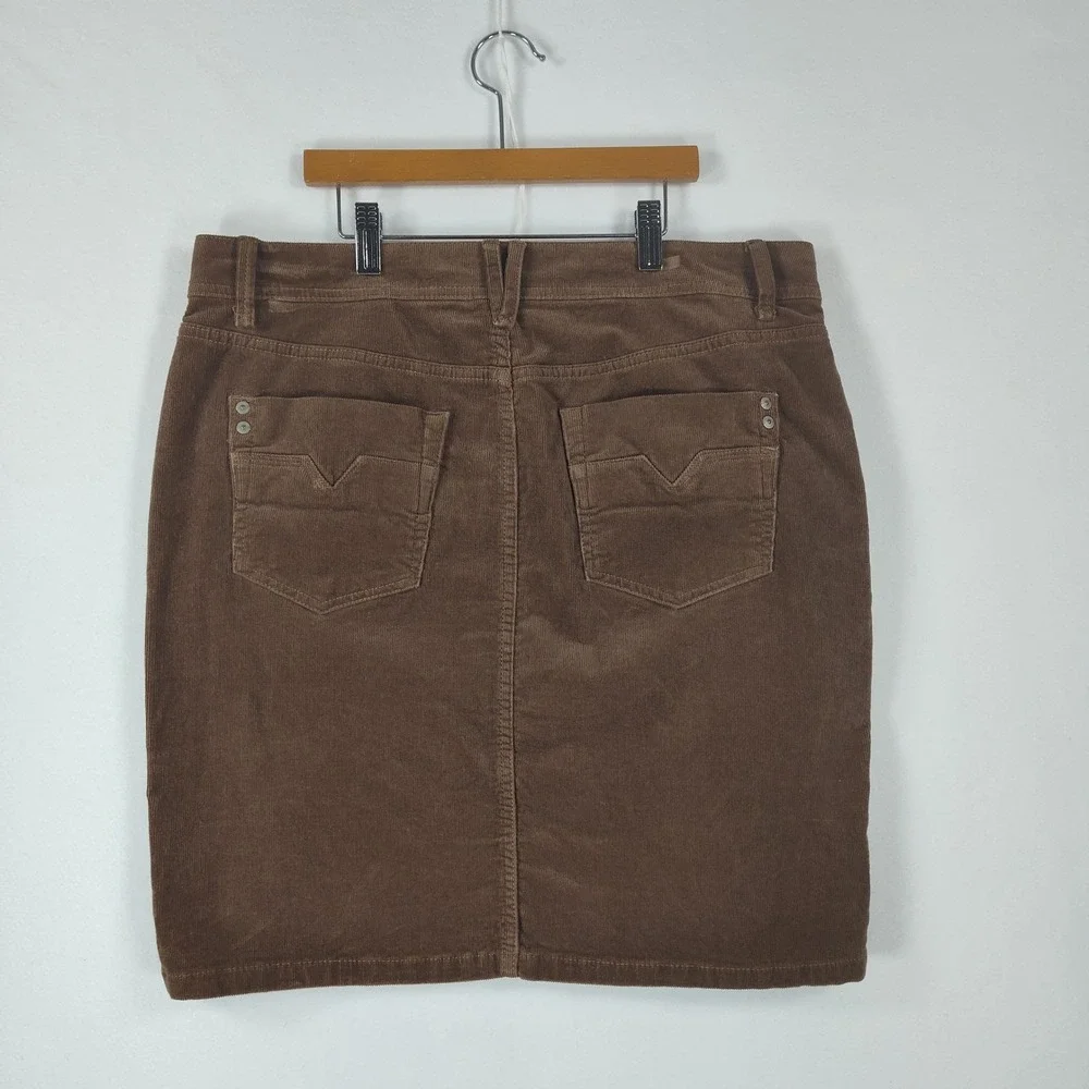 Sonoma Life Style Brown Corduroy Mid Rise Skirt Size 8 Casual